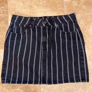 Black and white striped denim mini skirt!